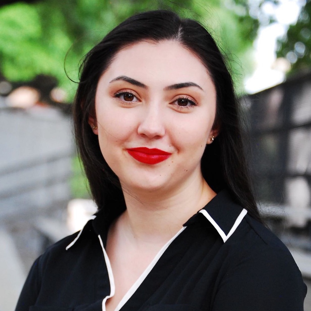 Meet your Posher, Molly